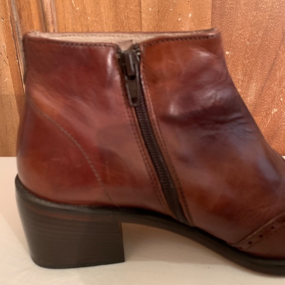 Shelly's London Brown Square Toe Zip Up Booties Size 5.5 - Picture 8 of 16